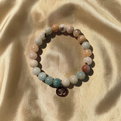 Bracelet "Mantra d'Ozora" Amazonite & symbole Om